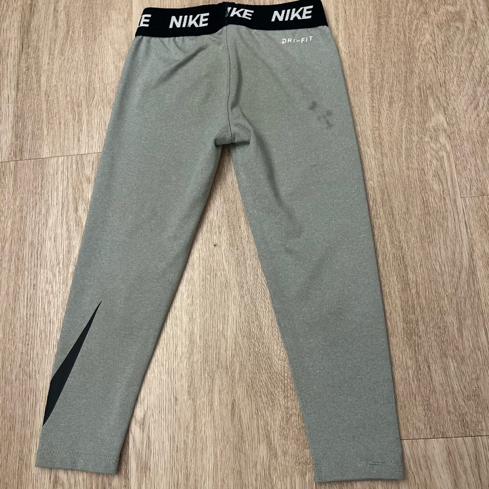 nike pants - Picture 2 of 3